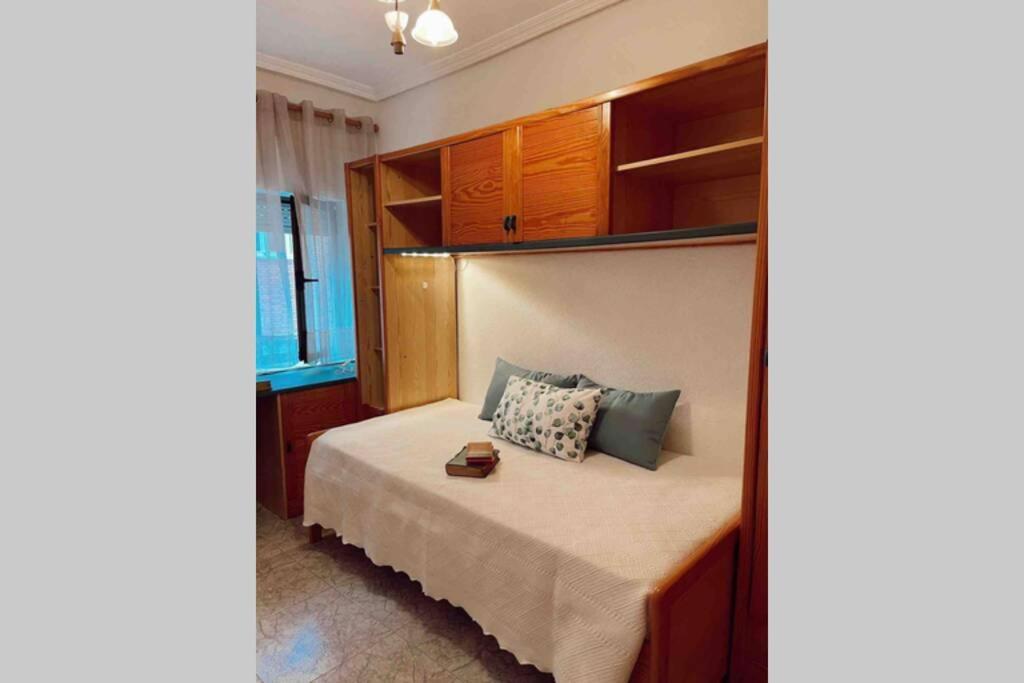 Calido Y Acogedor Apartamento, Ideal Para Familias 살라망카 외부 사진